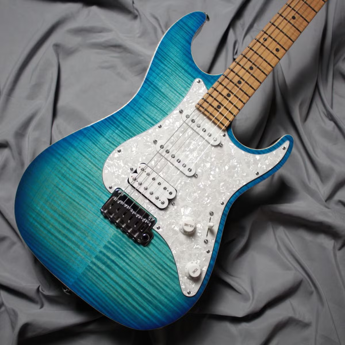 Suhr GuitarsStandard Plus/RM