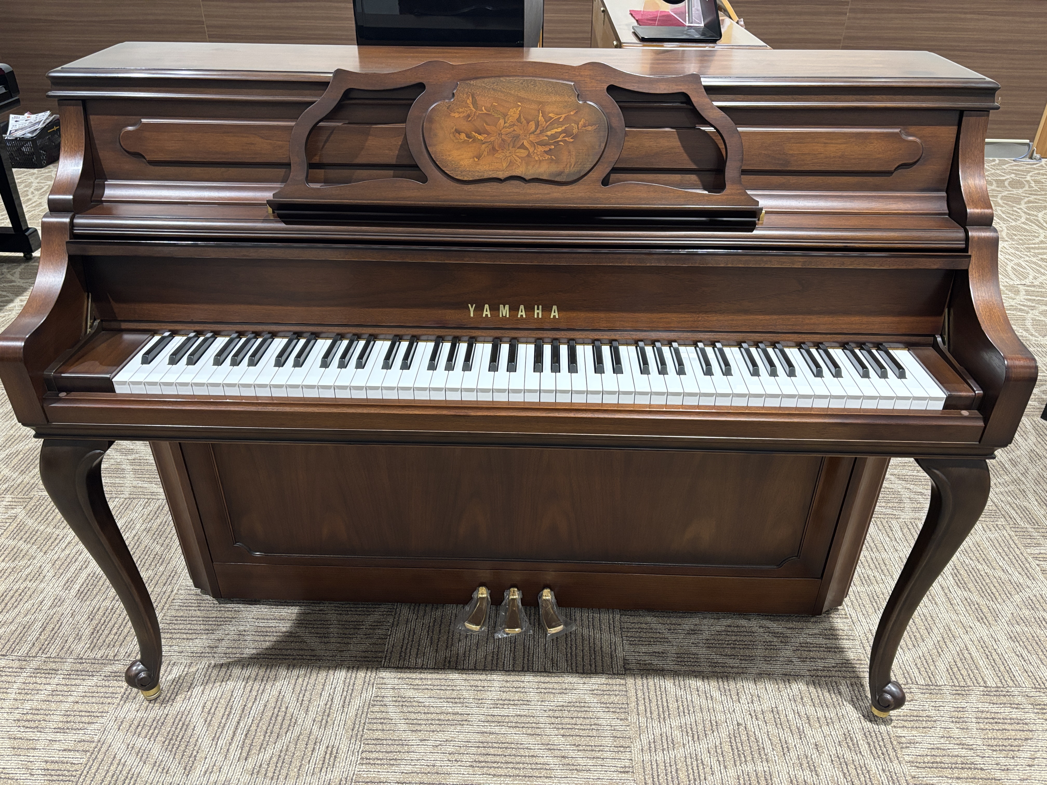 YAMAHA中古アップライトピアノW100WnC