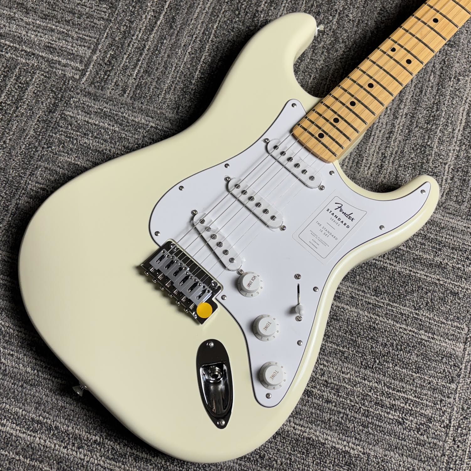 FenderStandard Stratocaster Olympic White