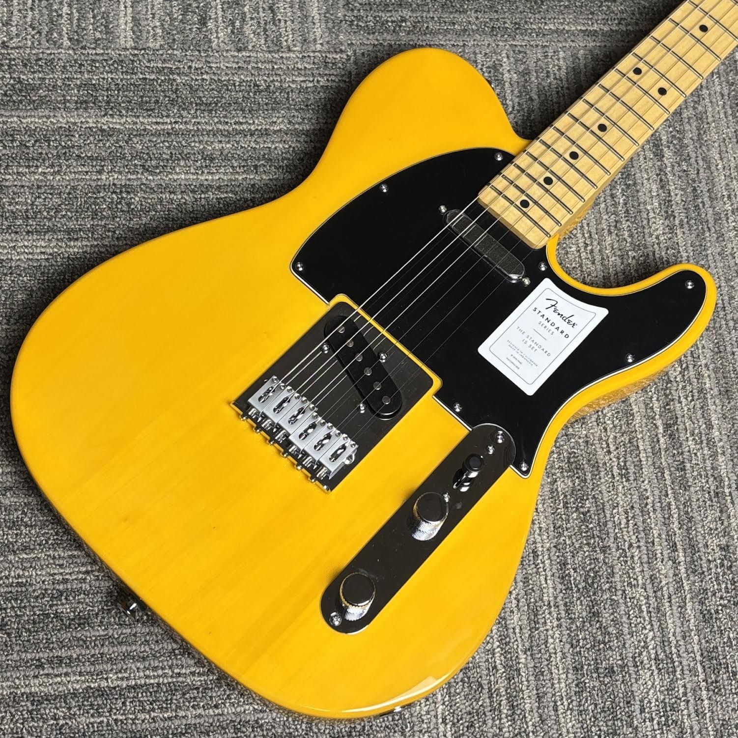 FenderStandard Telecaster Butterscotch Blonde 
