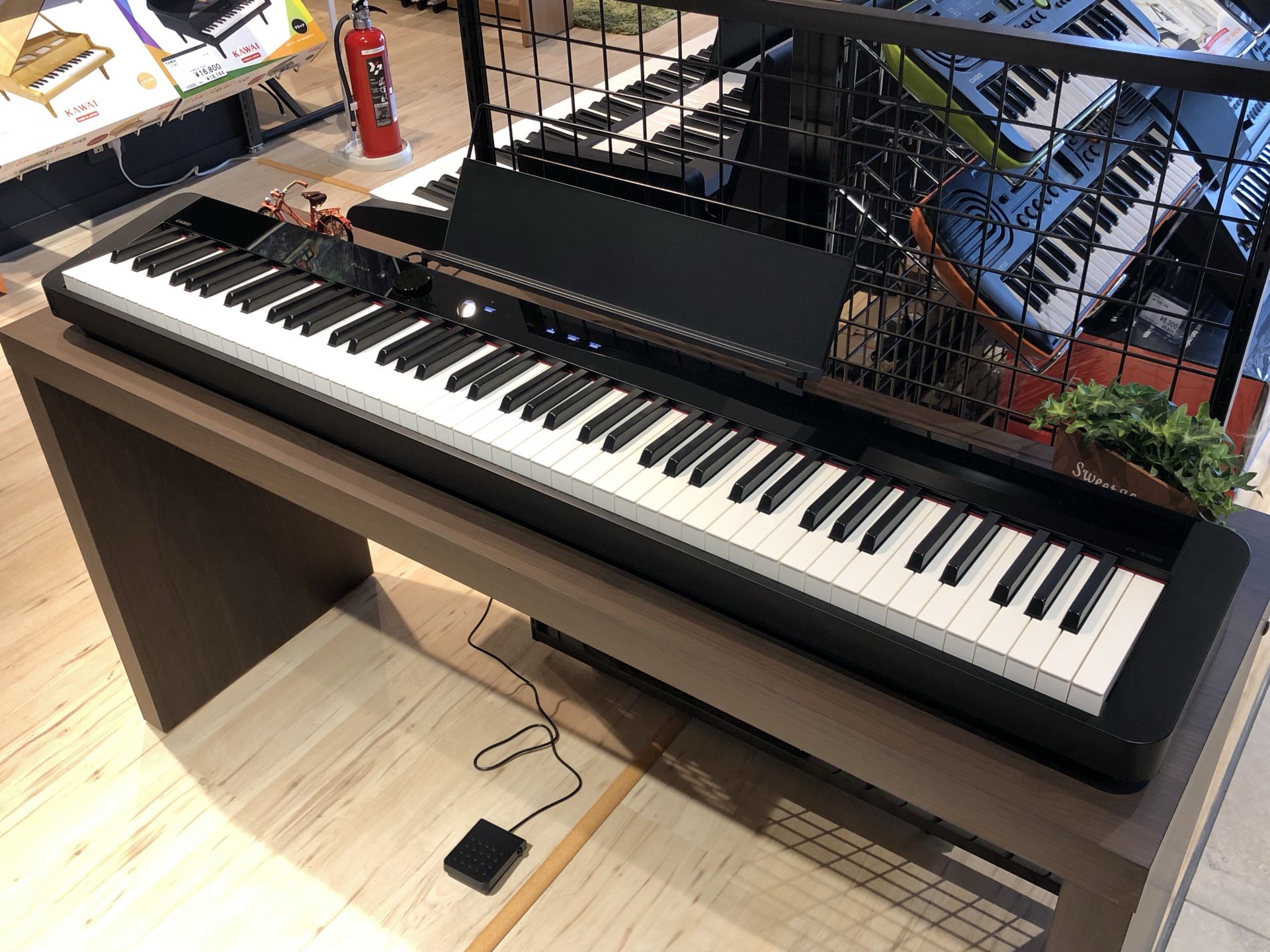 CASIO 電子ピアノPrivia PX-S1000 BKプリヴィア 88鍵盤-eastgate.mk