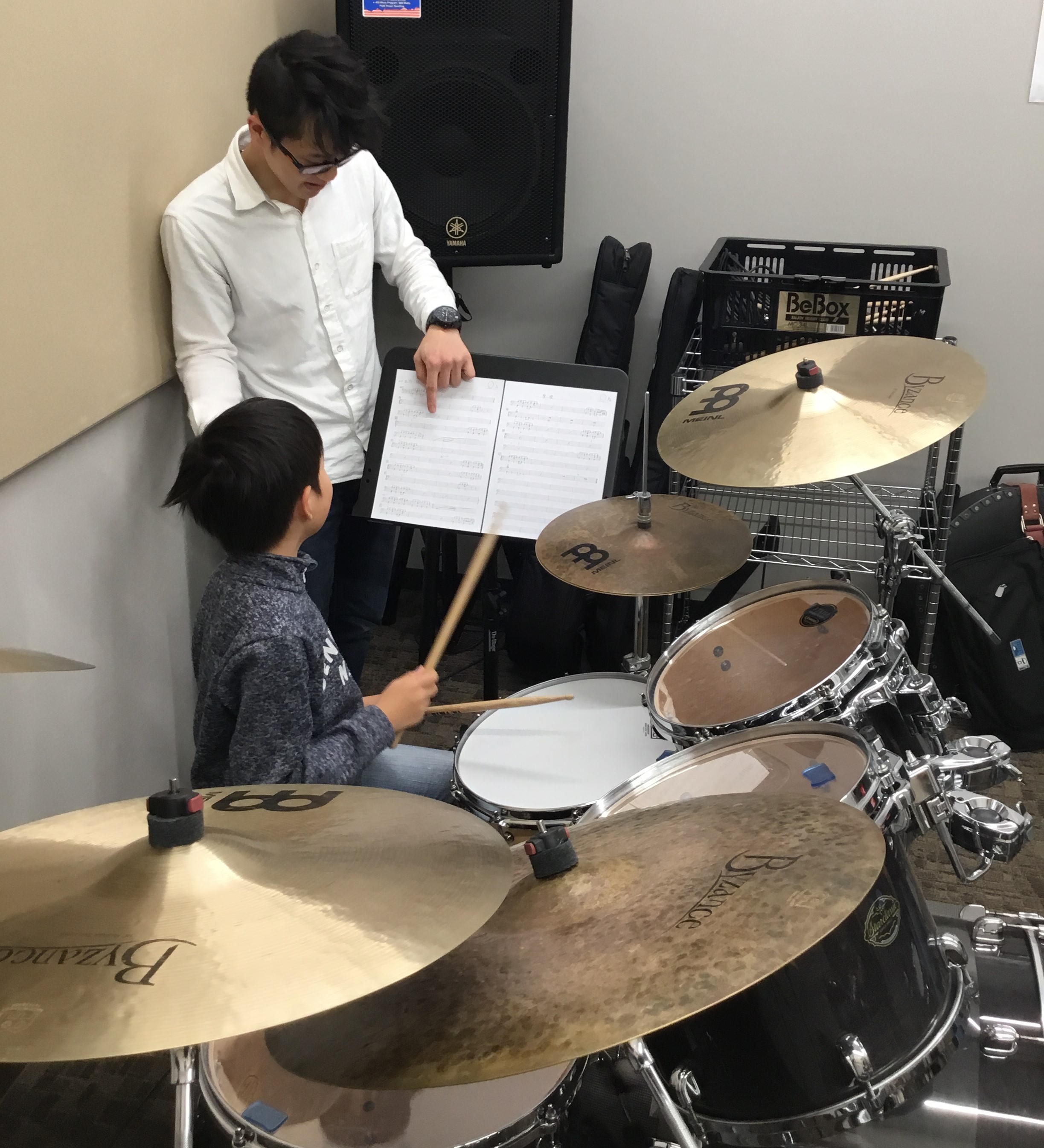 音楽教室 キッズドラム教室 生徒様インタビュー The Outlets Hiroshima店 店舗情報 島村楽器 音楽教室 キッズドラム教室 生徒様インタビュー The Outlets Hiroshima店 店舗情報 島村楽器