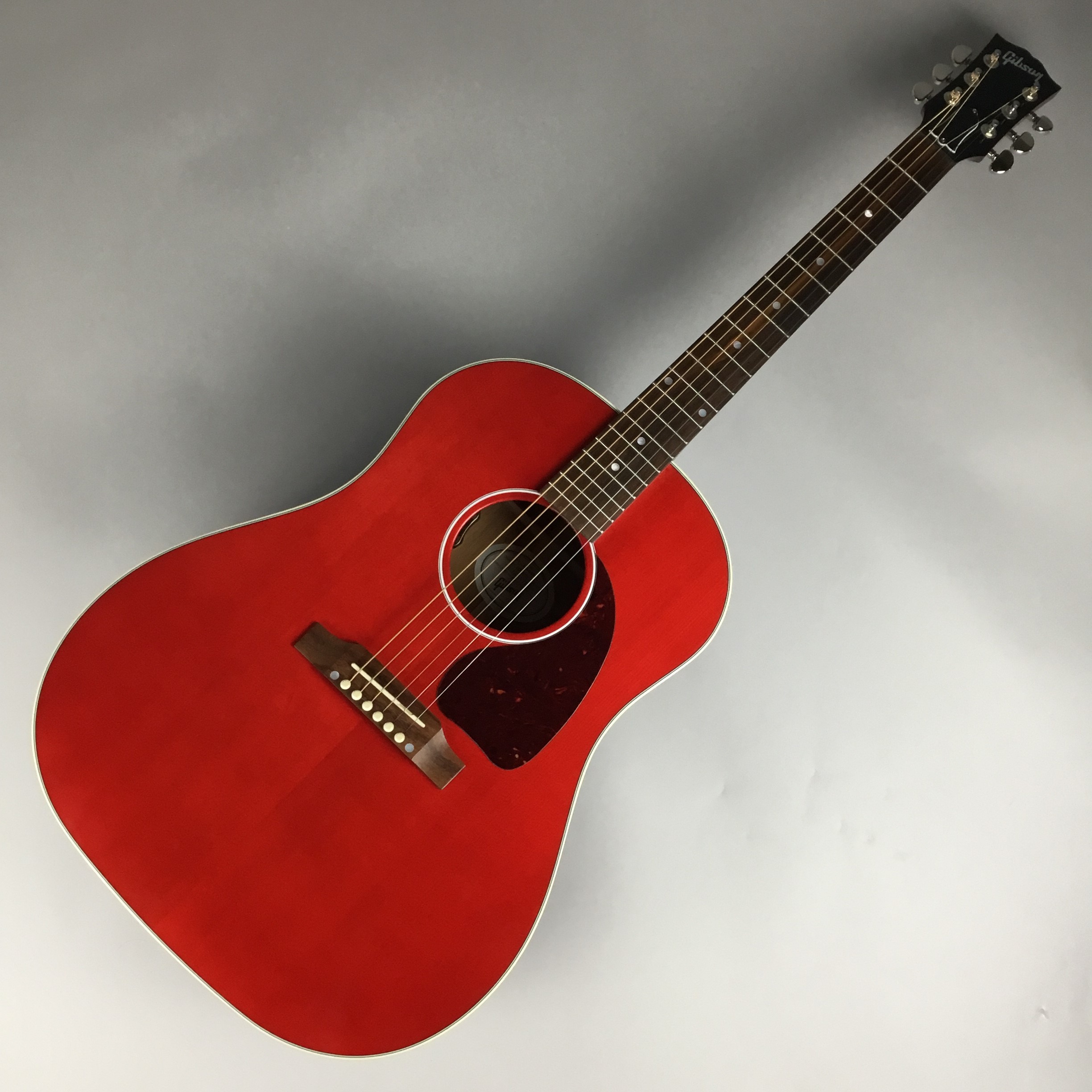 GibsonJ-45 standard (CHERRY)