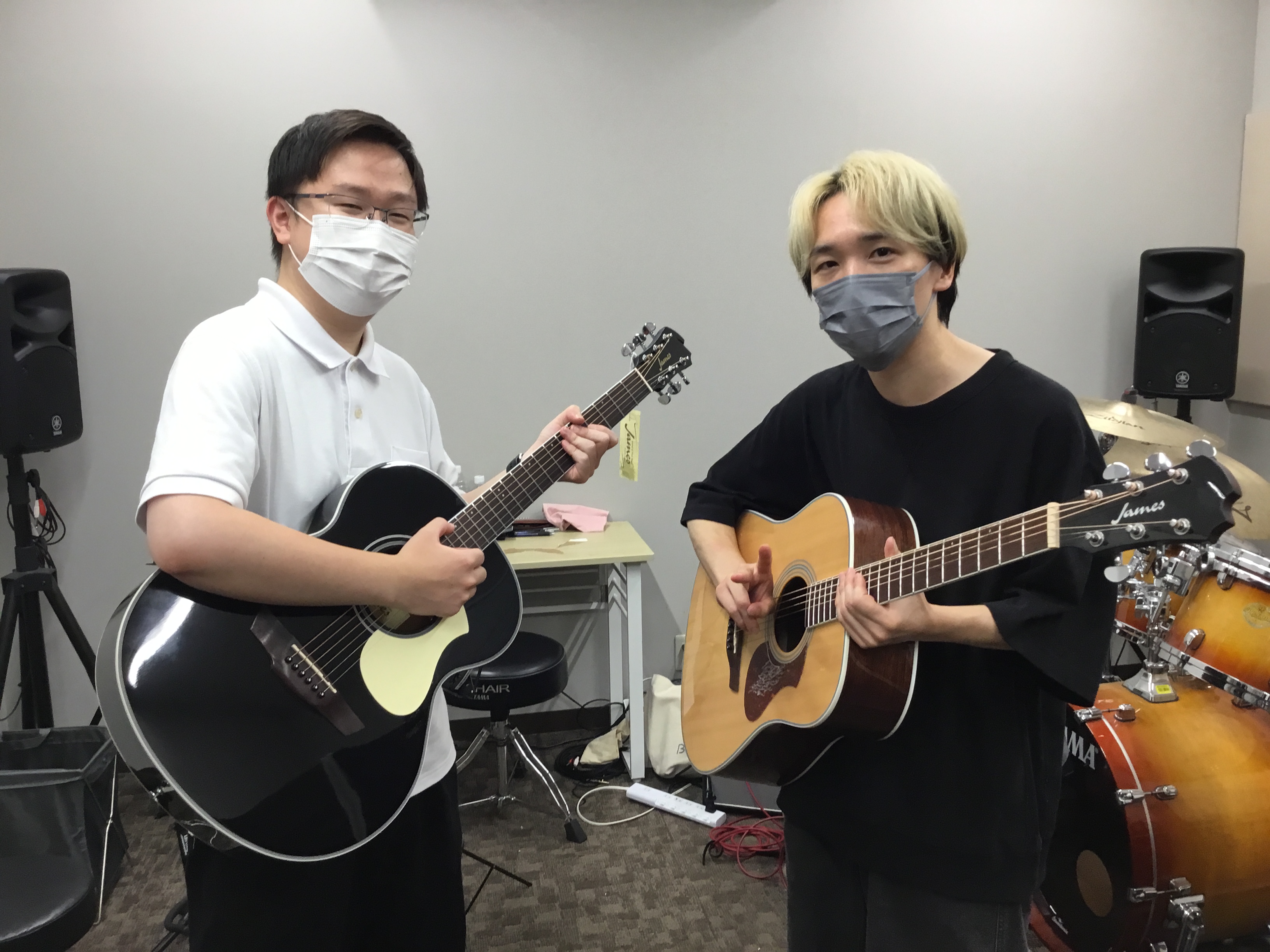 いつも島村楽器ららぽーと愛知東郷店をご利用いただきましてありがとうございます！音楽教室担当の松崎です。島村楽器では、音楽教室のご入会をご検討されている方に、体験レッスンをオススメしております。しかし、どのようなレッスンを行うか想像がつきにくいですよね...！ 音楽教室って実際どんな感じでレッスンして […]