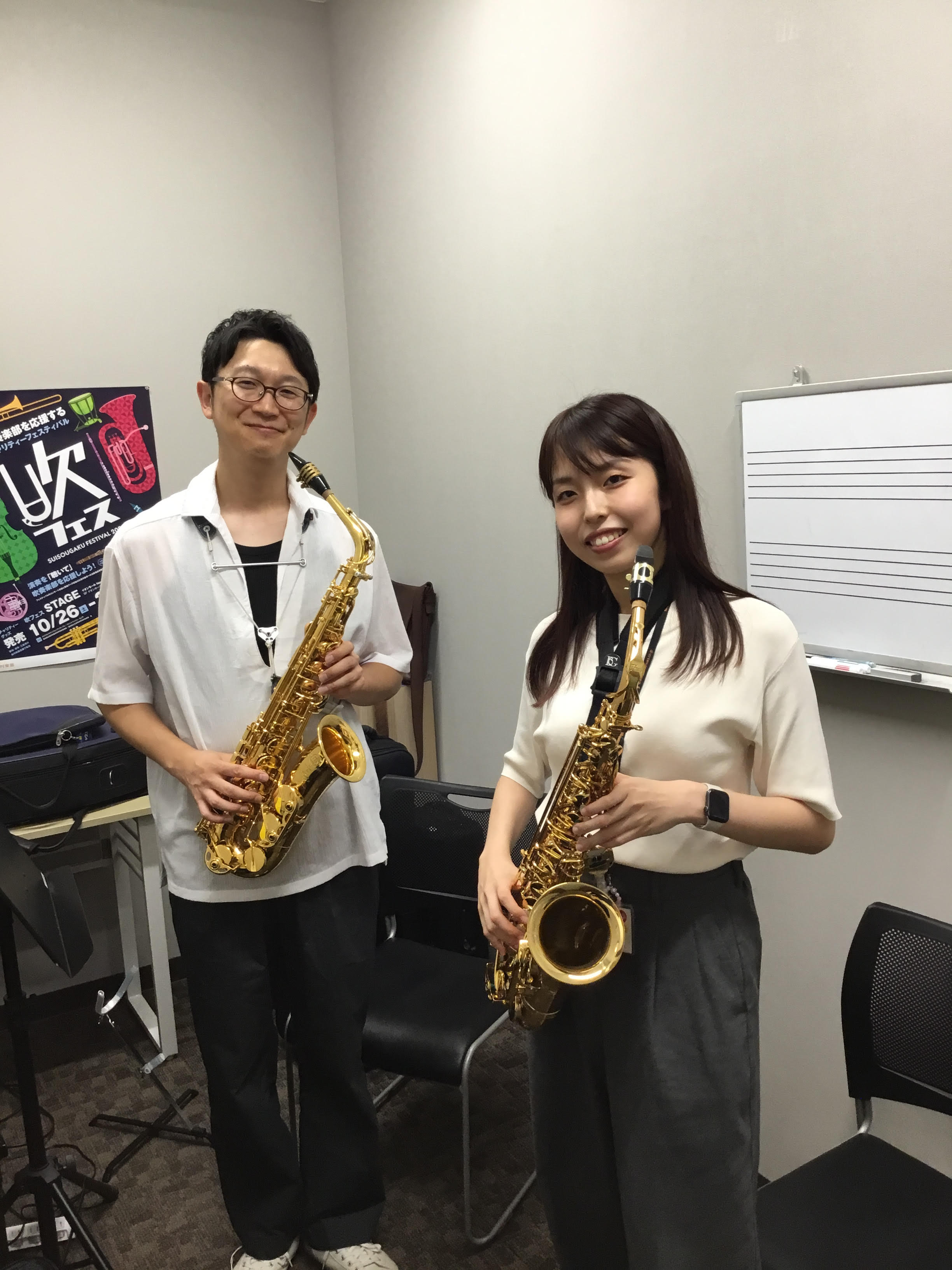 いつも島村楽器ららぽーと愛知東郷店をご利用いただきましてありがとうございます！音楽教室担当の松崎です。島村楽器では、音楽教室のご入会をご検討されている方に、体験レッスンをオススメしております。しかし、どのようなレッスンを行うか想像がつきにくいですよね...！ 音楽教室って実際どんな感じでレッスンして […]