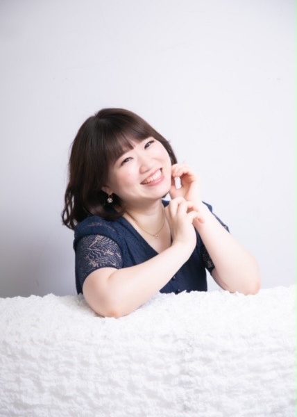 ピアニスト　金澤みなつ<br />
<br />
愛知県立芸術大学音楽学部卒業、同大学大学院博士前期課程を首席で修了。<br />
2010年YBP 国際コンクール総合第1位。第11回大阪国際音楽コンクールAge-G第1位。2017年、2019年カーネギーホールにて「OSAKA&Cecilia International Music Competition Gala Concert 」に出演。大阪国際音楽コンクール、名古屋トロンボーンコンペティション公式伴奏者。<br />
