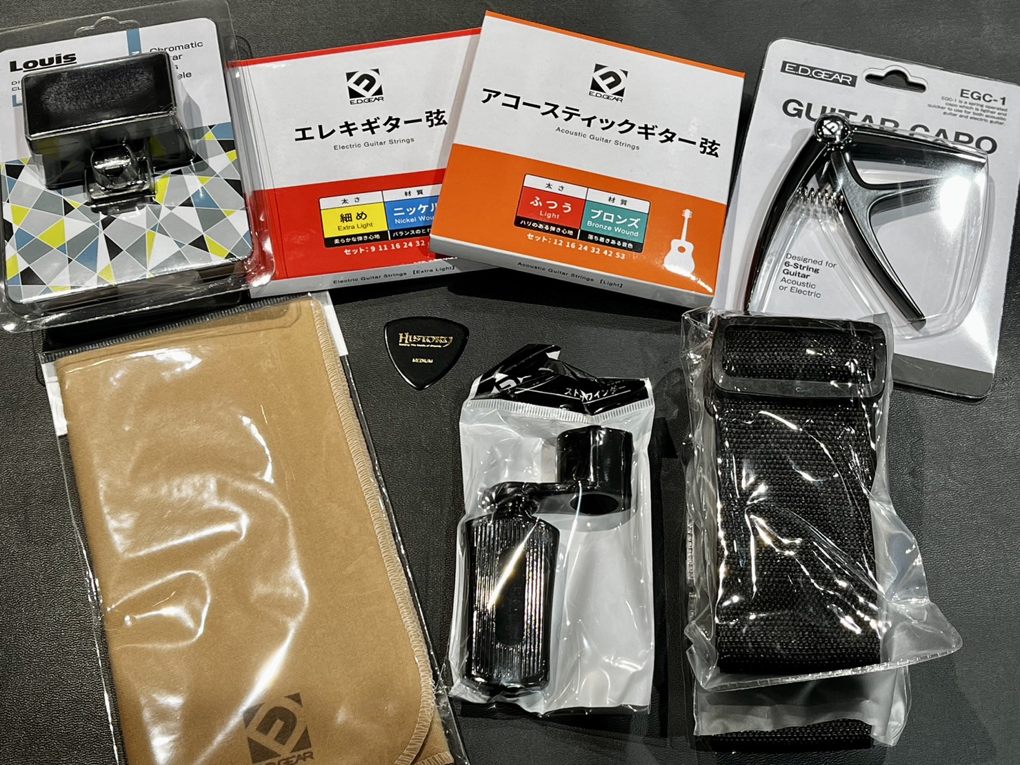 皆様こんにちは！豊川店の竹内です。今回はギターを始めるにあたって、何を揃えたら良いのか、必要アイテムのご紹介をいたします！ お得なセットもございますので、ぜひご購入の際にはご参考くださいませ。 相談会も実施しております！お気軽にスタッフまでお問い合わせください。 総合ページはこちらから！ CONTE […]