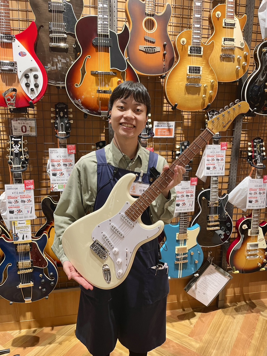 ギターアドバイザー山本 圭吾