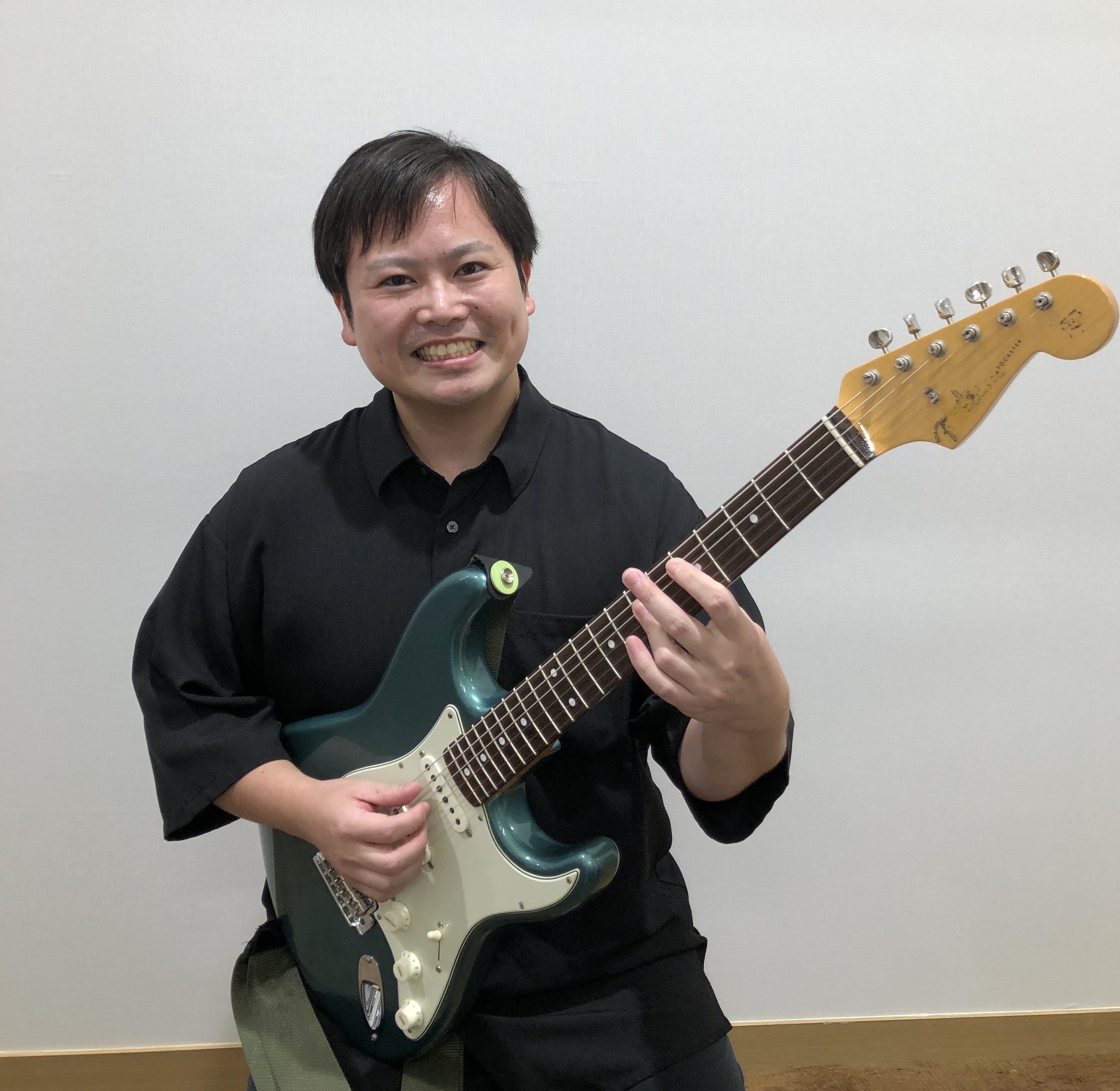 アコースティックギター・エレキギター・キッズギター 火・木曜日開講福田 将也(ふくた まさや)