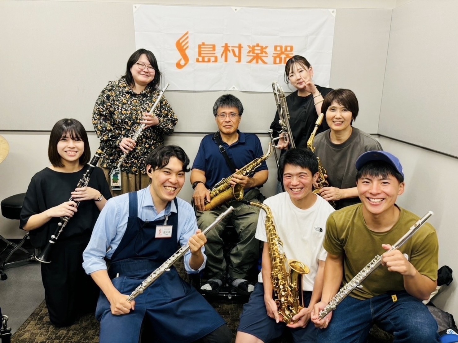 皆さまこんにちは！管楽器担当の稲光です🎺 8月30日(土)に第5回目の活動を行いました！今回は新しい曲にチャレンジしました！基礎練習の時から音程も合うようになってきて、成長をすごく感じました🌟ブランクがあってもやっぱり吹奏楽って楽しい楽しい♡みなさまご家庭やお仕事などお忙しいなかで、無理のないように […]