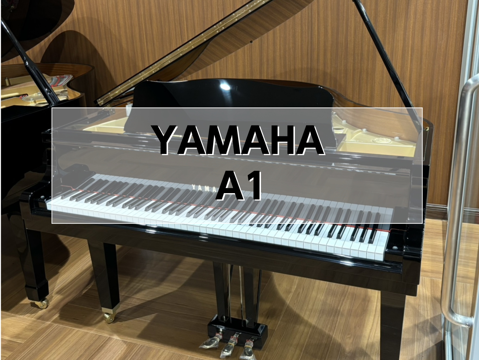 CONTENTS商品サイズ商品特徴ご成約特典のご紹介下取り買い替えのご案内豊川店のご案内商品サイズ ・高さ：99cm・間口：146cm・奥行：149cm・重量：255kg 商品特徴 6畳未満にも置けるコンパクトサイズながら、グランドピアノならではの豊かな響きと優れたタッチを実現したモデル。限られたス […]