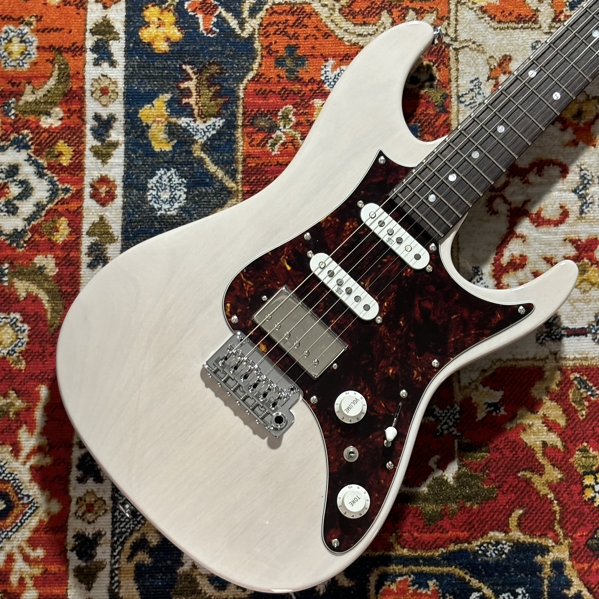 エレキギターAZ2204N