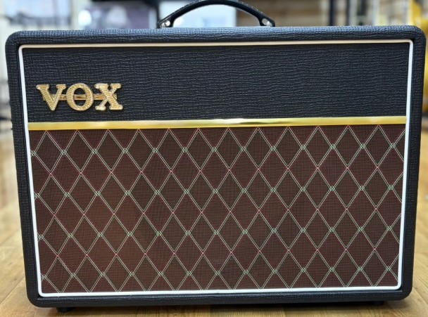 VOX（ヴォックス）AC10 C1 ※店頭展示品1台限りの特別価格
