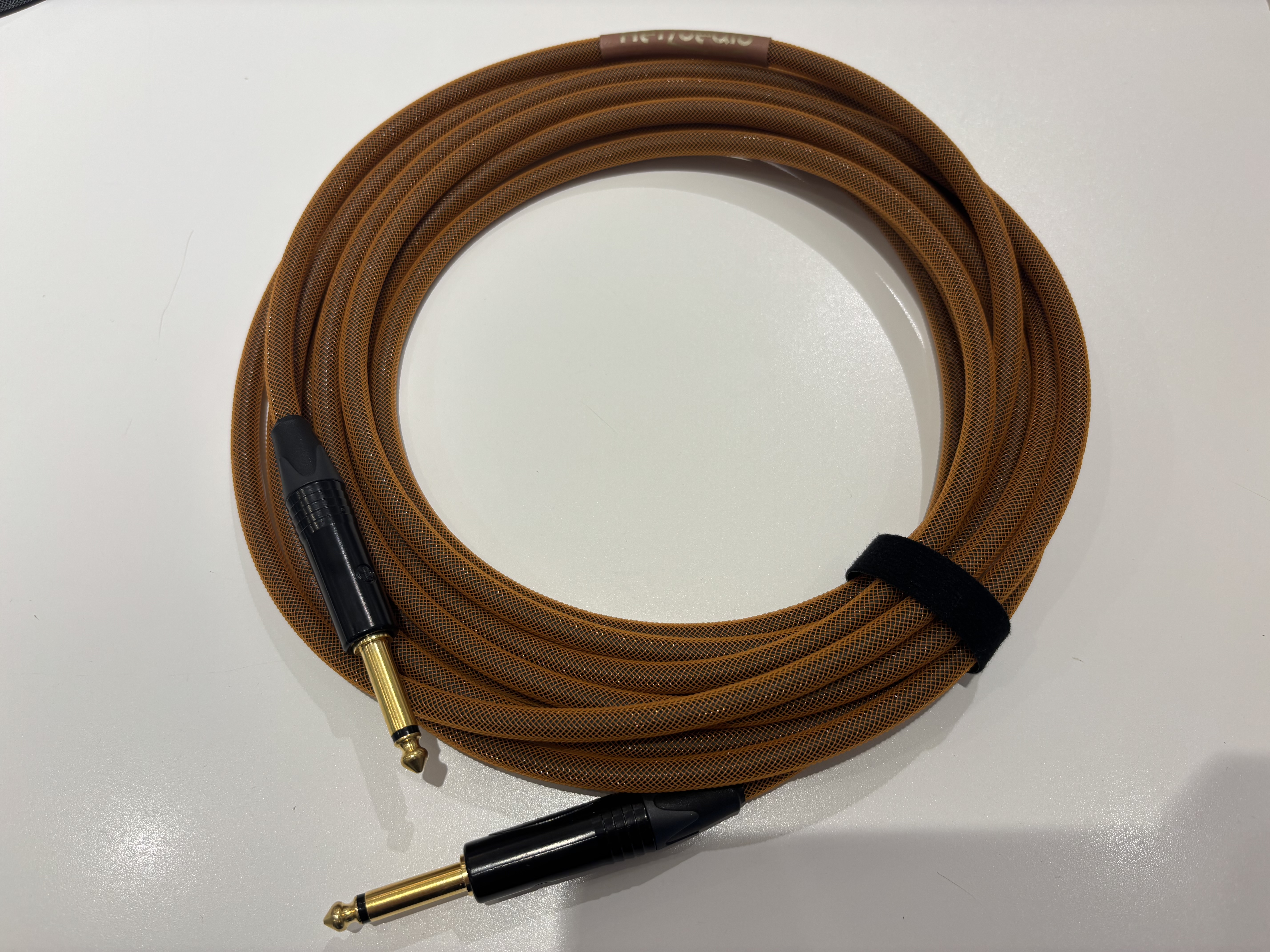 HerzoedioEC001 5m (Ebony)