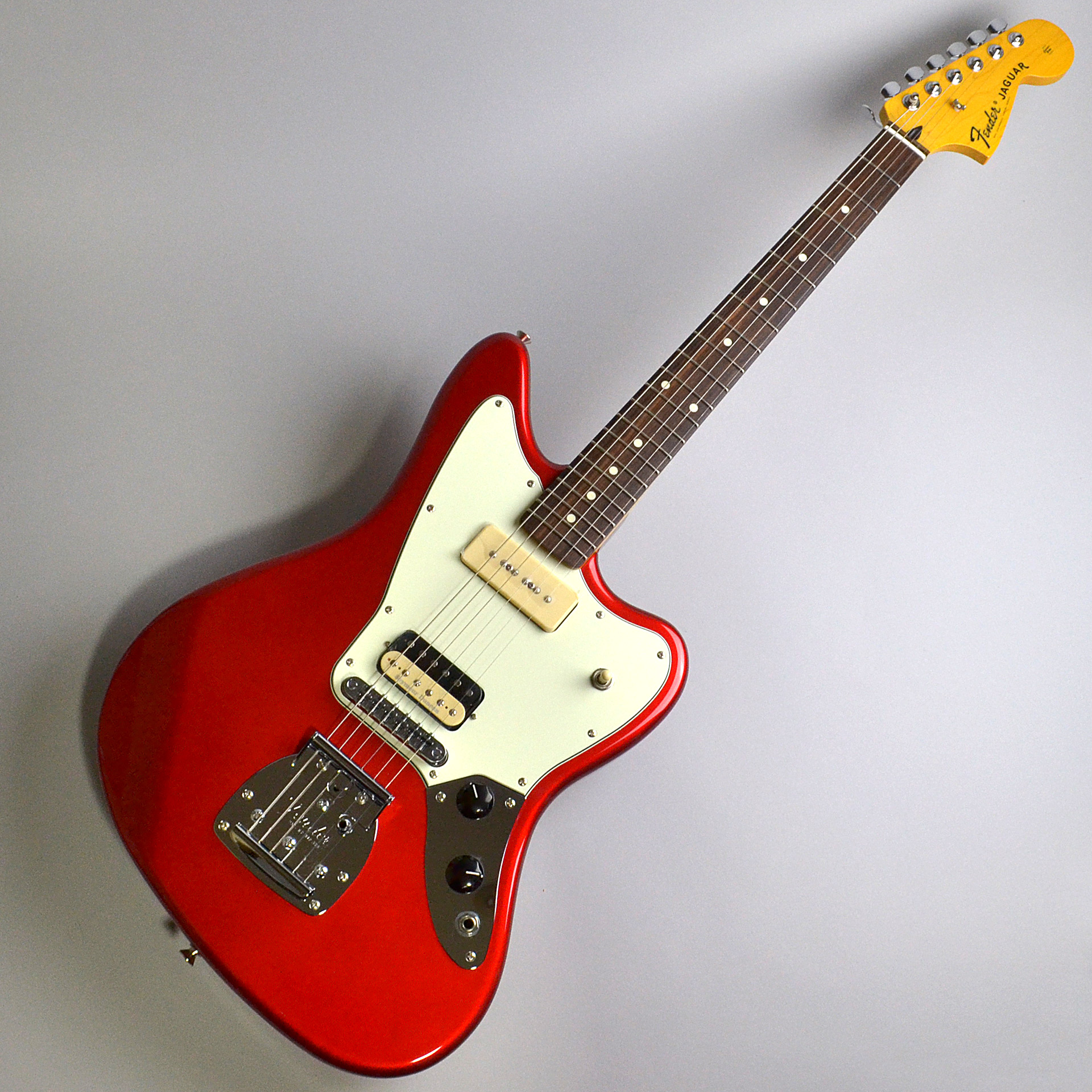 **Fender *Jean-Ken Johnny Jaguar |*型名|*販売価格（税込）| |Jean-Ken Johnny Jaguar|[!sold !]| ****製品特徴 日本のラウドロックシーンを牽引し、その活躍を世界に広げる MAN WITH A MISSION のギター &ヴォ […]