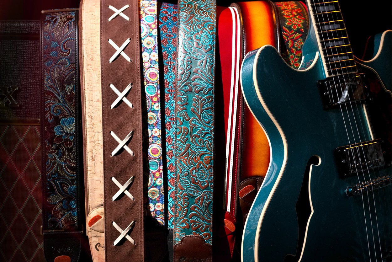 みなさまこんにちは！ロハル津田沼店の ギターアクセサリー担当：増田(ますだ) です✨この度当店では、RightOn! STRAPSフェア を開催！！！！40本以上並ぶBigフェアです🔥この機会をお見逃しなく👀❕ CONTENTSRightOn! STRAPSとはフェア概要展開商材担当・問い合わせ先R [&hellip;]