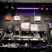 【DJ】プロ仕様の機材も島村楽器梅田茶屋町店へ！！~店舗展示機情報~