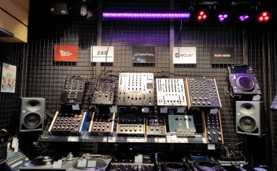 【DJ】プロ仕様の機材も島村楽器梅田茶屋町店へ！！~店舗展示機情報~