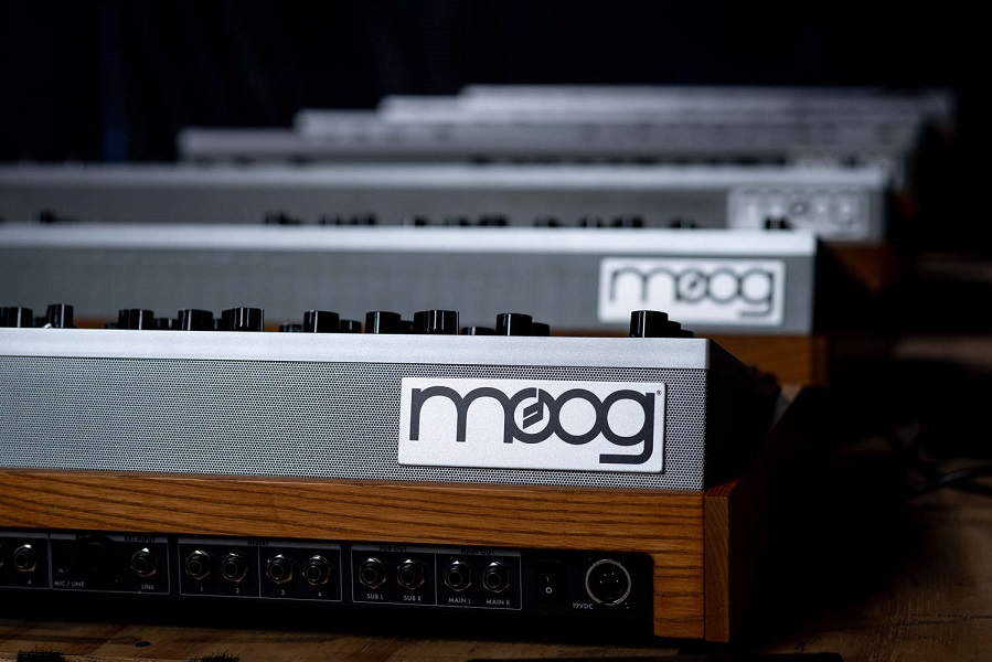 【Moog】メーカー別お取り扱い商品【大阪でシンセサイザーを試すなら当店へ】