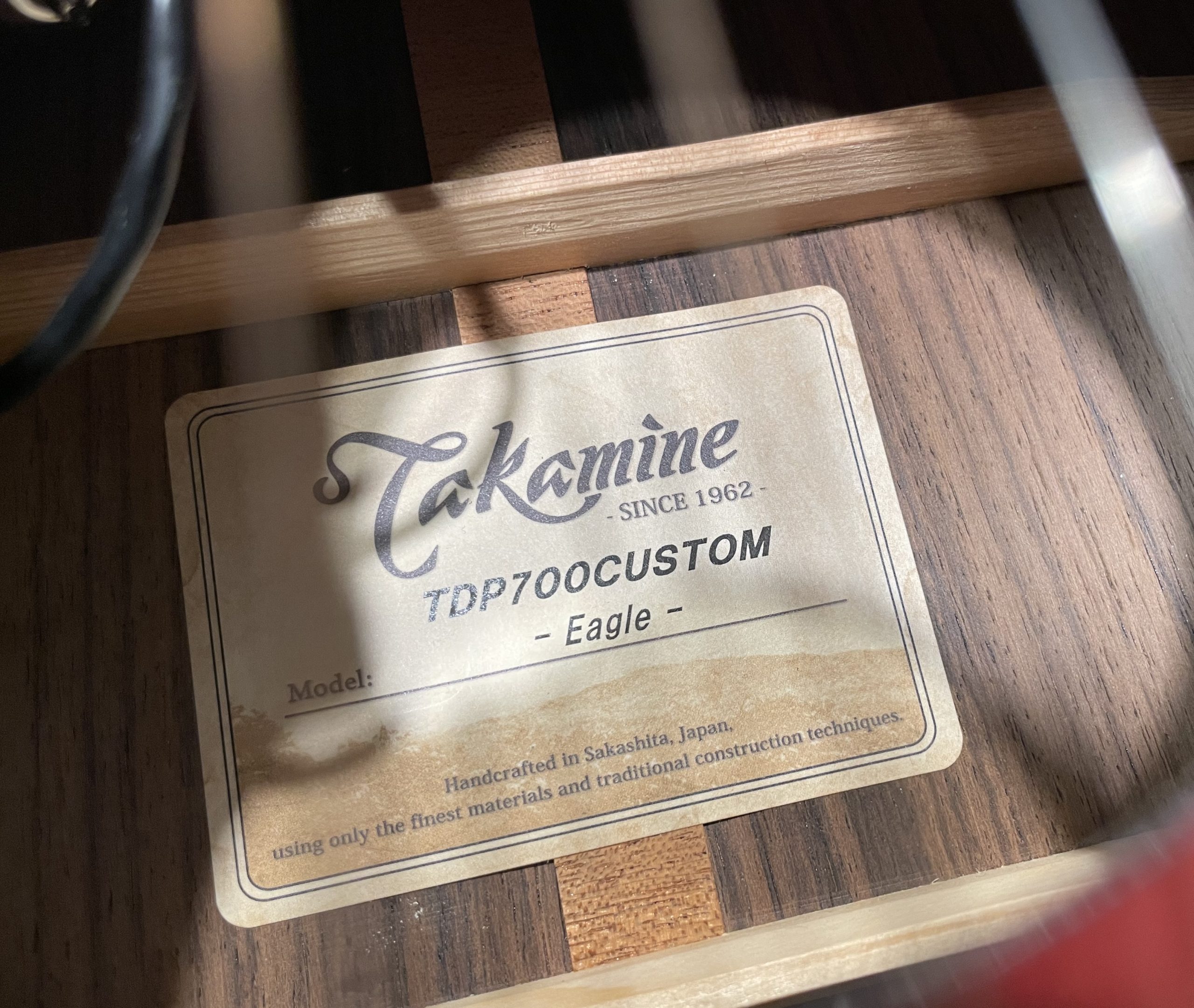 11本限定モデル”Takamine TDP700CUSTOM -Eagle-の魅力に迫る 