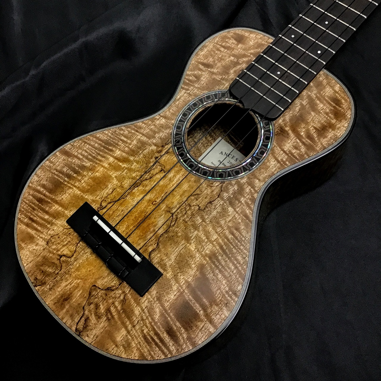 Ancestor's Ukulele / コンサートウクレレClassic Concert Custom