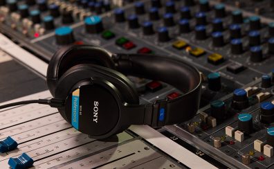 【速報レビュー】SONY MDR-M1、ついに降臨!「あの名機の、その先へ。」梅田店スタッフが最速で聴いてみた!
