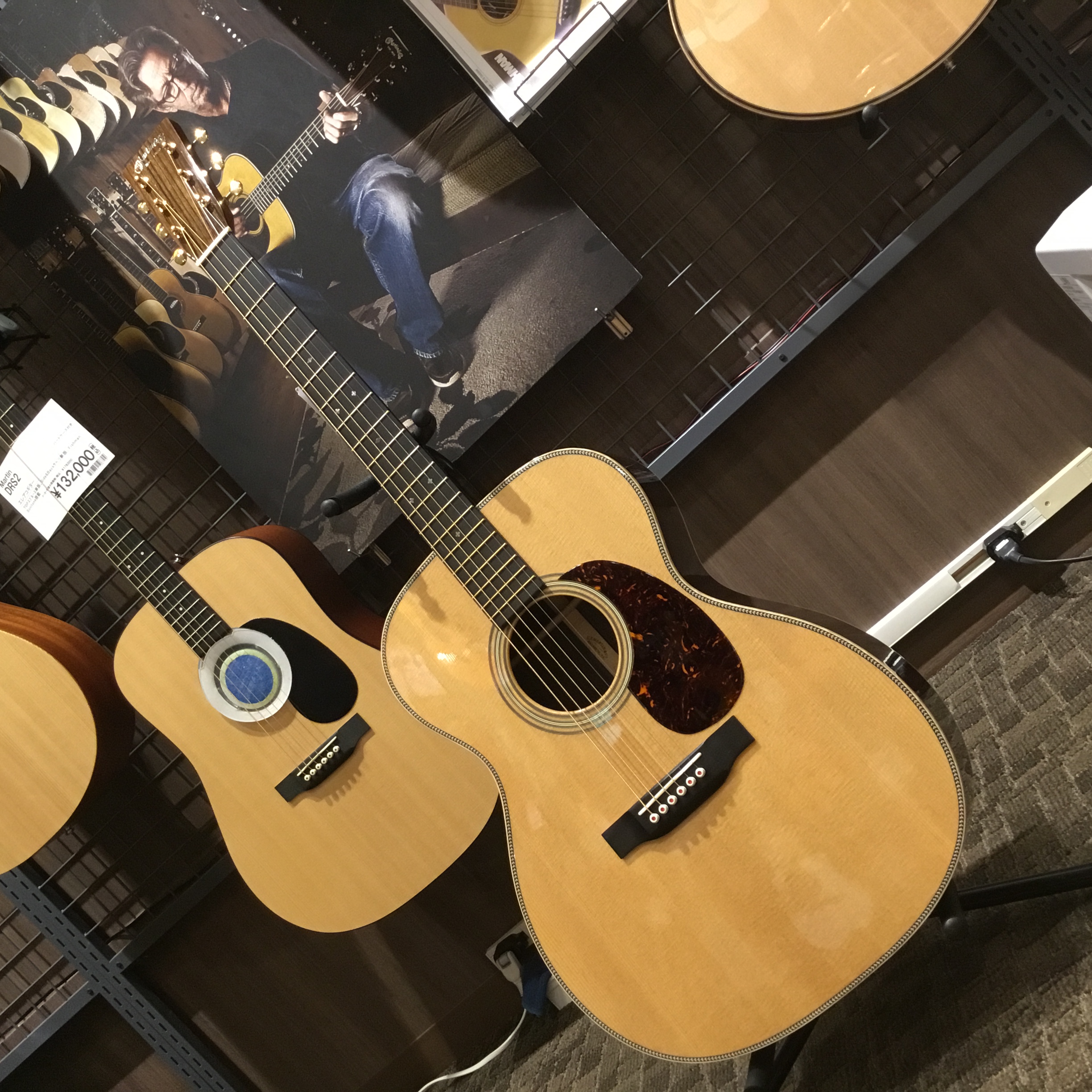 【アコギ入荷情報】Martin（マーティン）000-28 Modern Deluxeついに入荷！