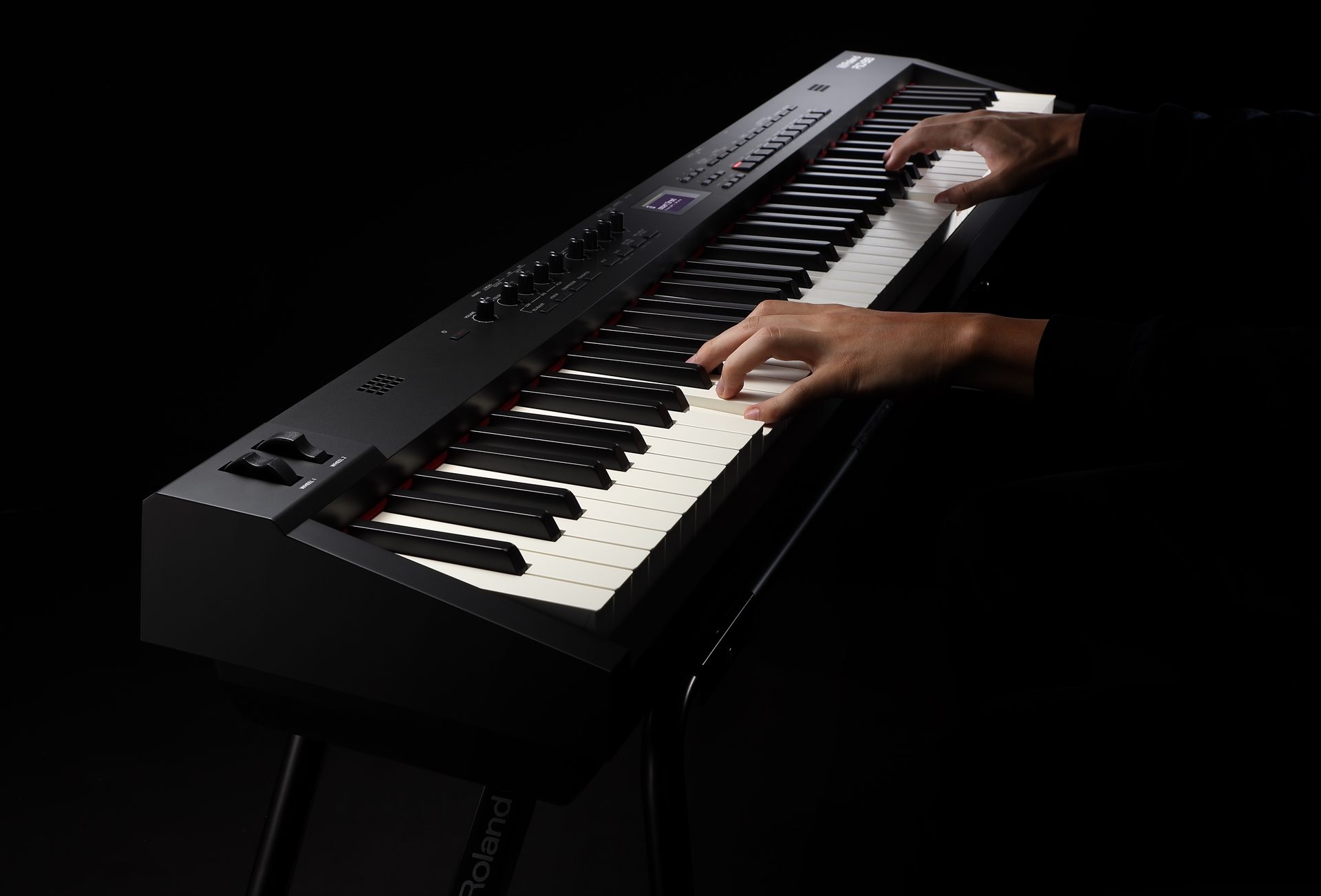 ローランドNEWステージピアノ「RD-88-SC」限定モデルとして店頭に登場！