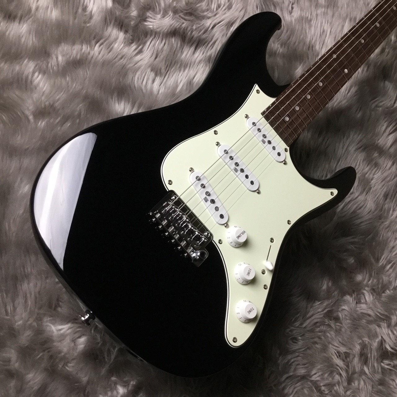 IbanezAZ2203N BK