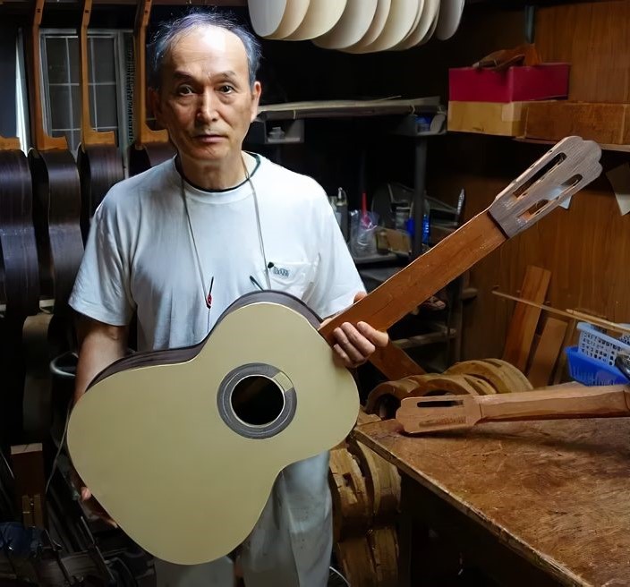 クラシックギター製作家西野春平