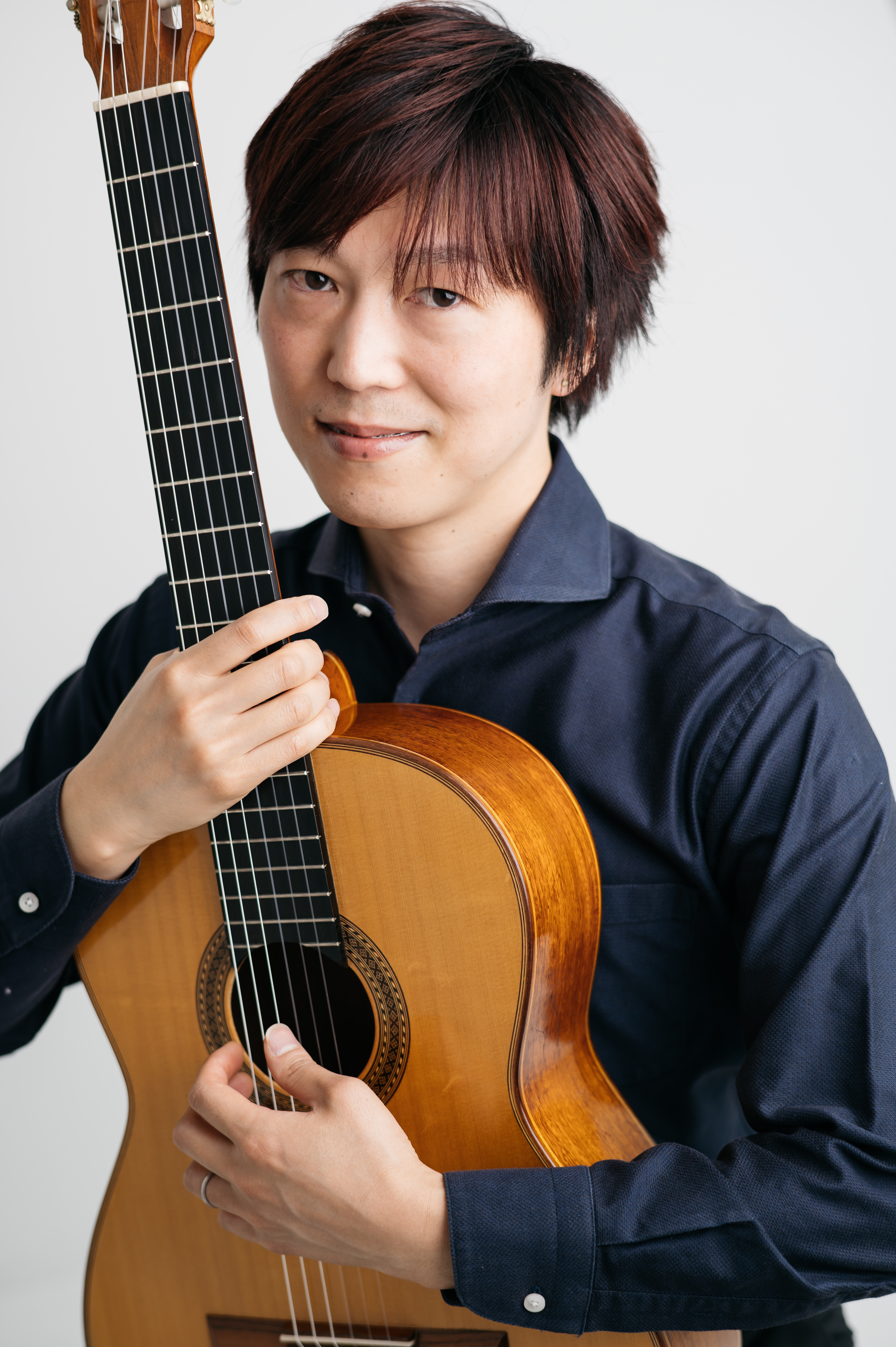 ギタリスト新野英之(CG科講師)