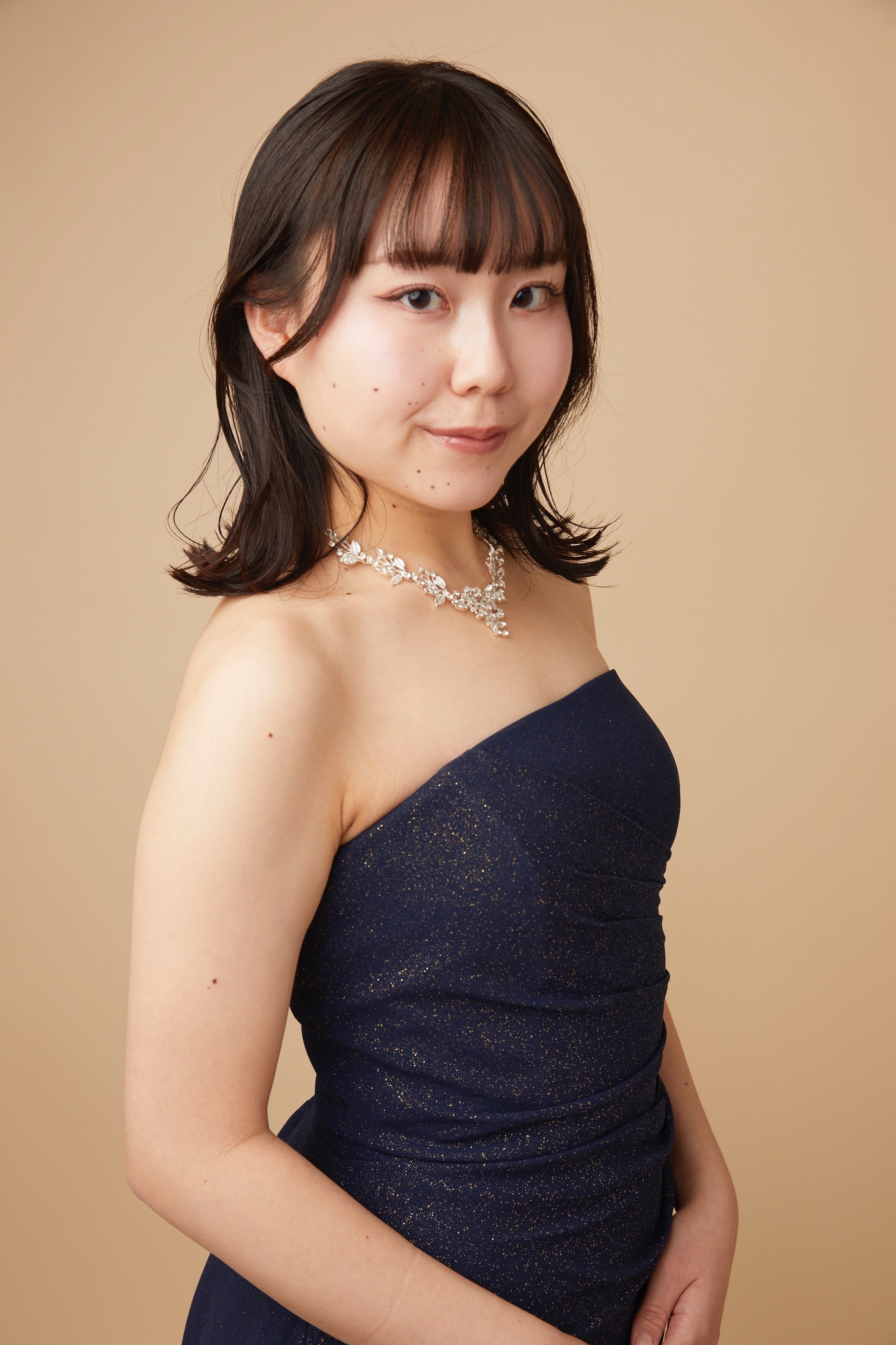 西山　実里（にしやま　みのり）