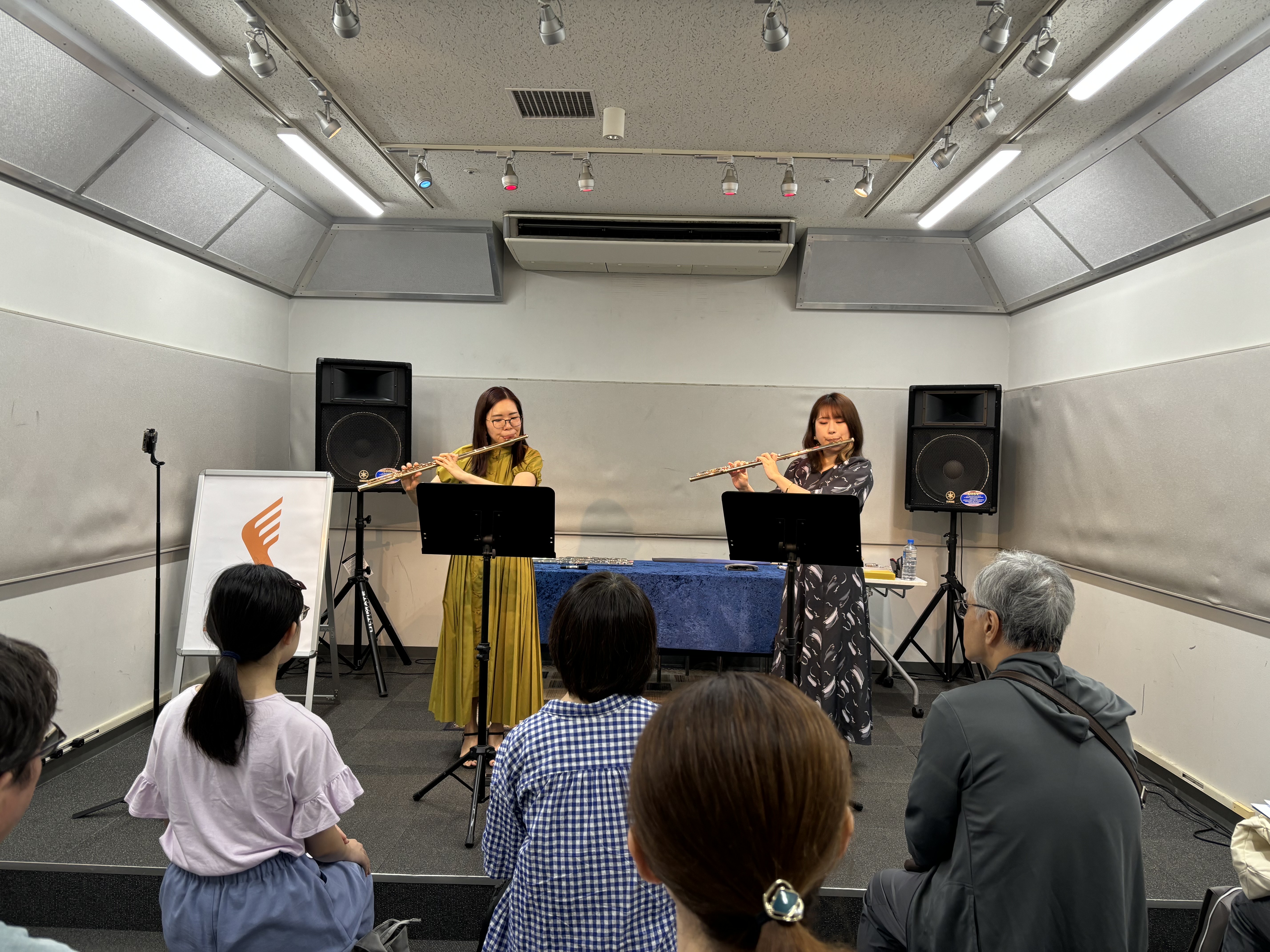 こんにちは(*'▽')浦和パルコ店管楽器担当の井上です。今回は、先日9/14に開催された「フルートデュオアラン スペシャルコンサート＆フルートオーケストラ」の様子をレポートします♪ 「フルートデュオアラン 島村楽器ツアー」ということで、浦和店は2店舗目の会場でした。 今回のイベントは、スペシャルコン […]