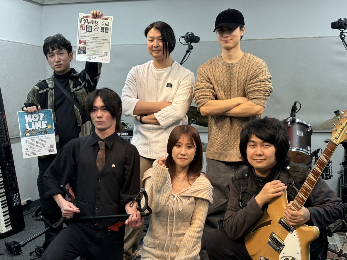 11月16日（日）、ついに HOTLINE浦和店 第1弾ライブ が開催されました！たくさんの熱いパフォーマンスで盛り上がった当日の様子を、写真とともにお届けします！🔥 ※アーティスト表記は敬称略とさせていただきます。 CONTENTS1. Mr.マリオ2. LeNe1. Mr.マリオ トップバッター […]