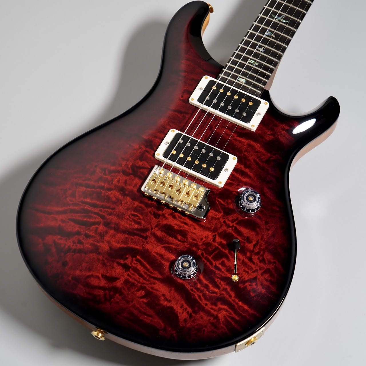 【Paul Reed Smith(PRS) 】弊社スタッフがメリーランド州PRS USAファクトリーを訪問してオーダーした極上のキルトメイプルトップが待望の入荷！