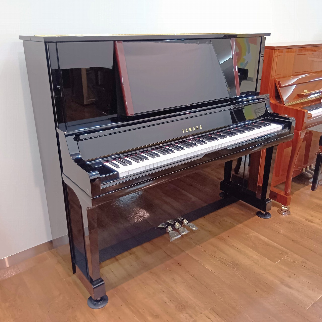中古アップライトピアノヤマハ YU5