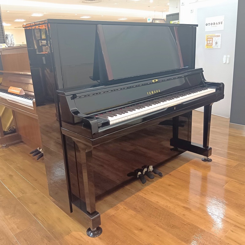 新品アップライトピアノヤマハ YUS5