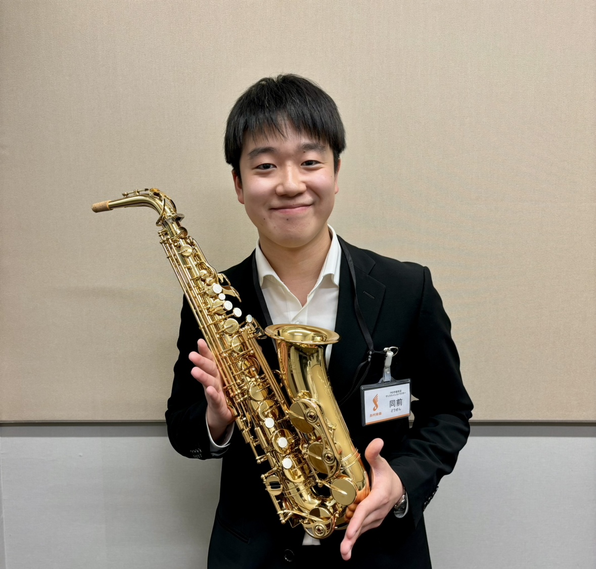 CONTENTSプロフィールコース・料金のご案内体験レッスンのご案内レンタル楽器のご案内ご入会のお手続きに関してお問合せプロフィール 同前　伸之助（どうぜん　しんのすけ） 【レッスン開講曜日】月・火・金・土・日 昭和音楽大学 卒業。中学生の時にバリトンサックスを始め、高校と大学では主にアルトサックス [&hellip;]