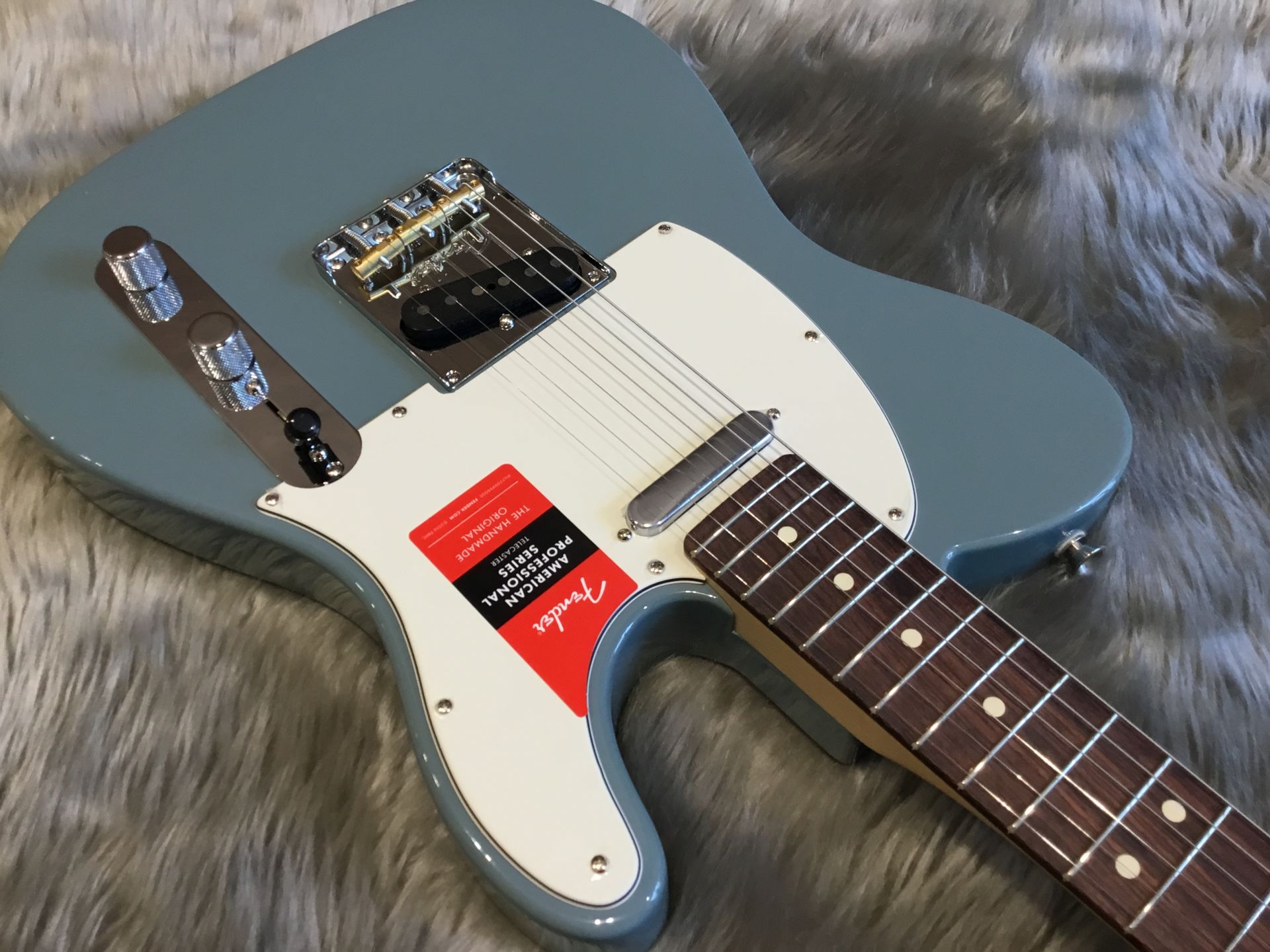 *American Professional Telecaster |*ブランド|Fender| |*型番|American Professional Telecaster| |*商品の状態|新品| |*販売価格|[!￥199,800(税込)!]| |*メーカー希望小売価格|￥221,940(税込) […]