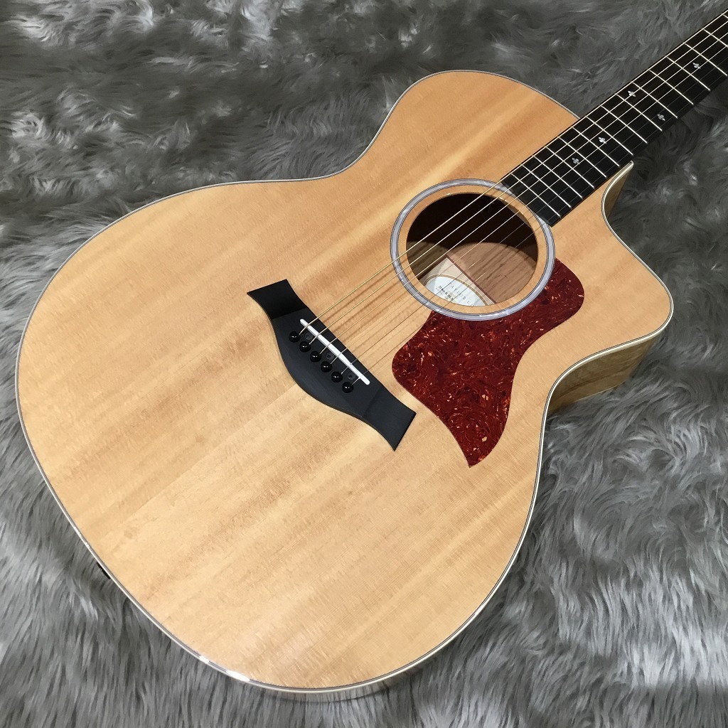 Taylor 214ce-Koa DLX