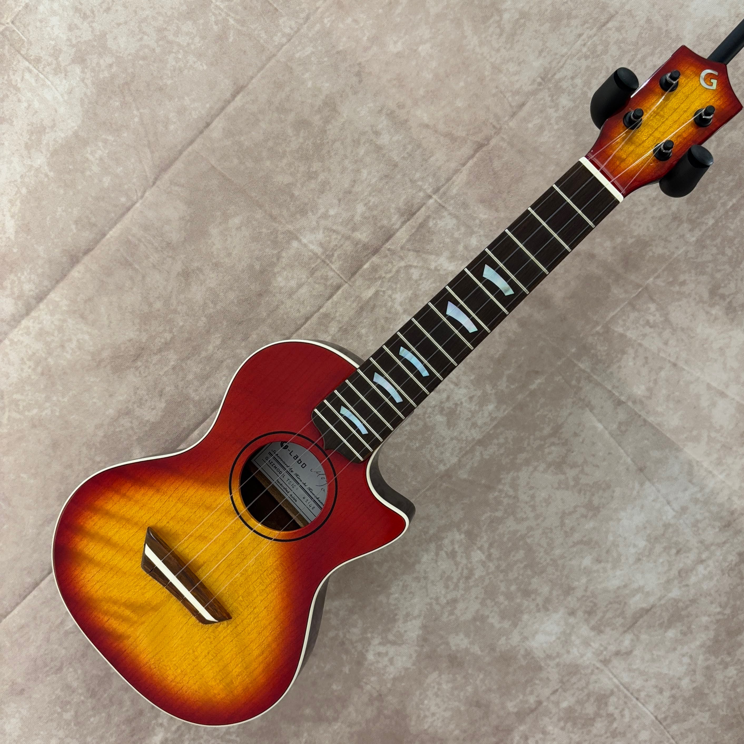 G-Laboのフラッグシップ「ガズモデル」に新カラーが登場!「ガズモデル」 チェリーサンバースト(ピックアップあり)