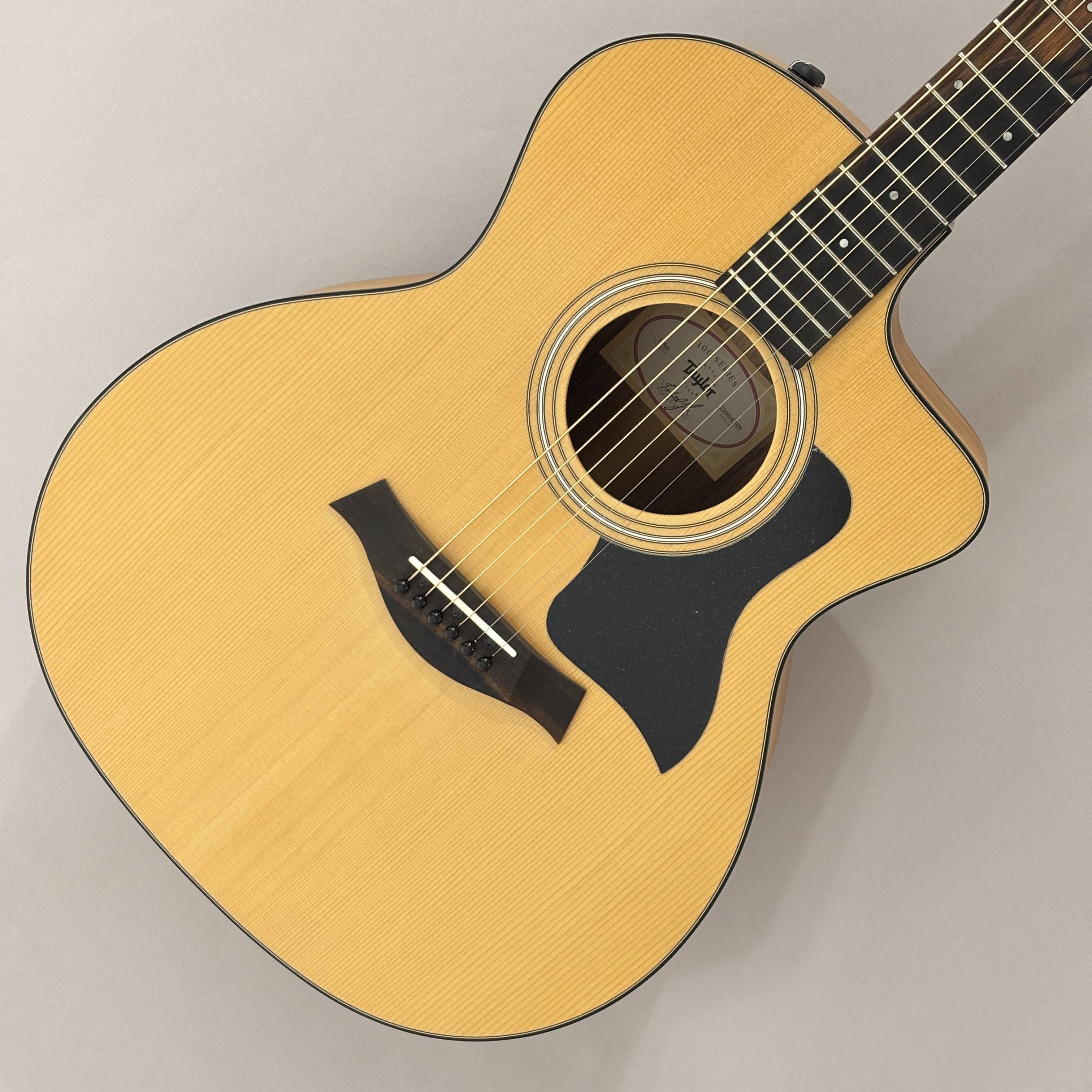 Taylor114ce-Walnut 2017