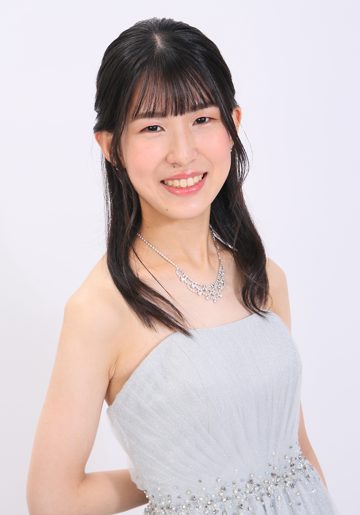 ピアノインストラクター櫻井里菜