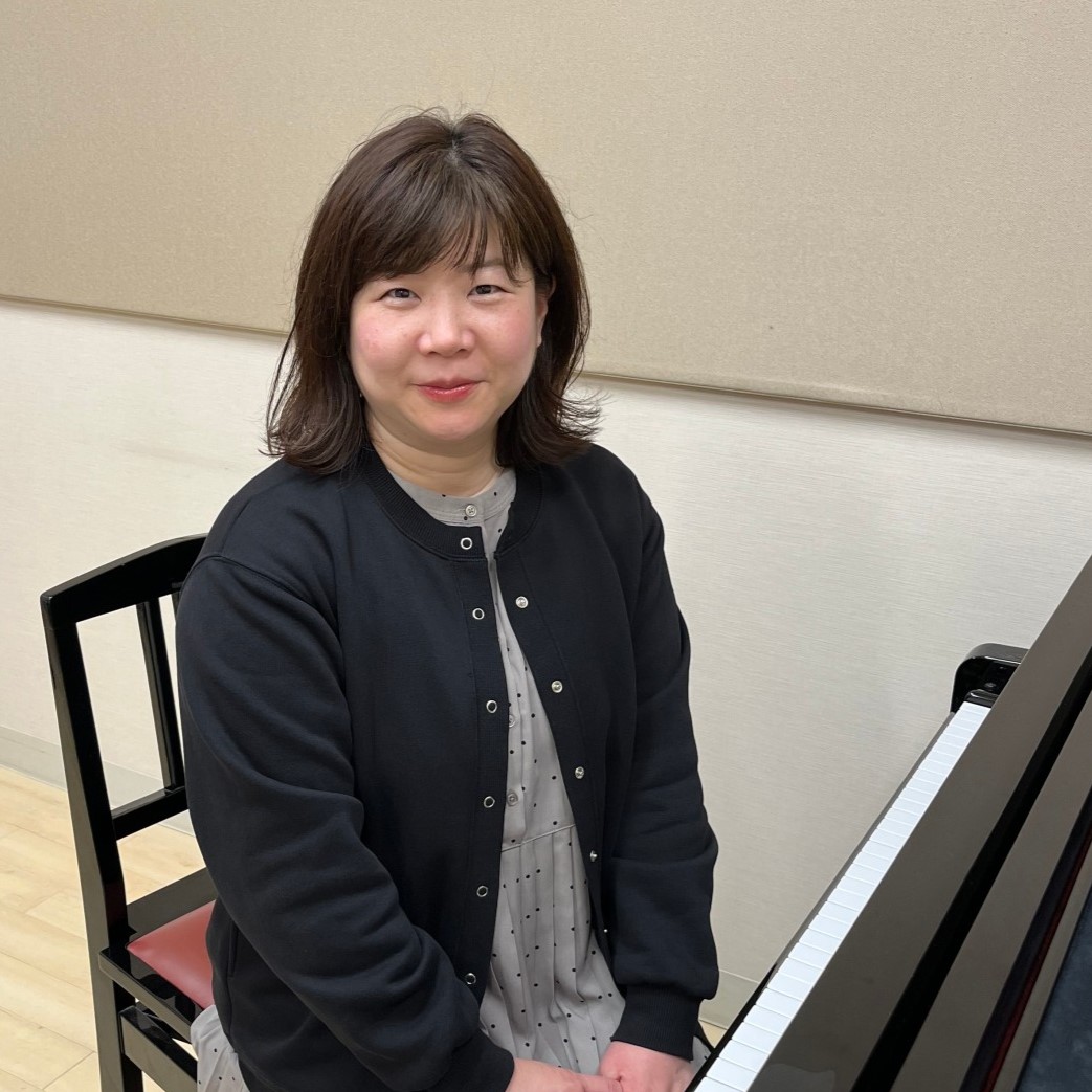 大串 純子(おおぐし じゅんこ)