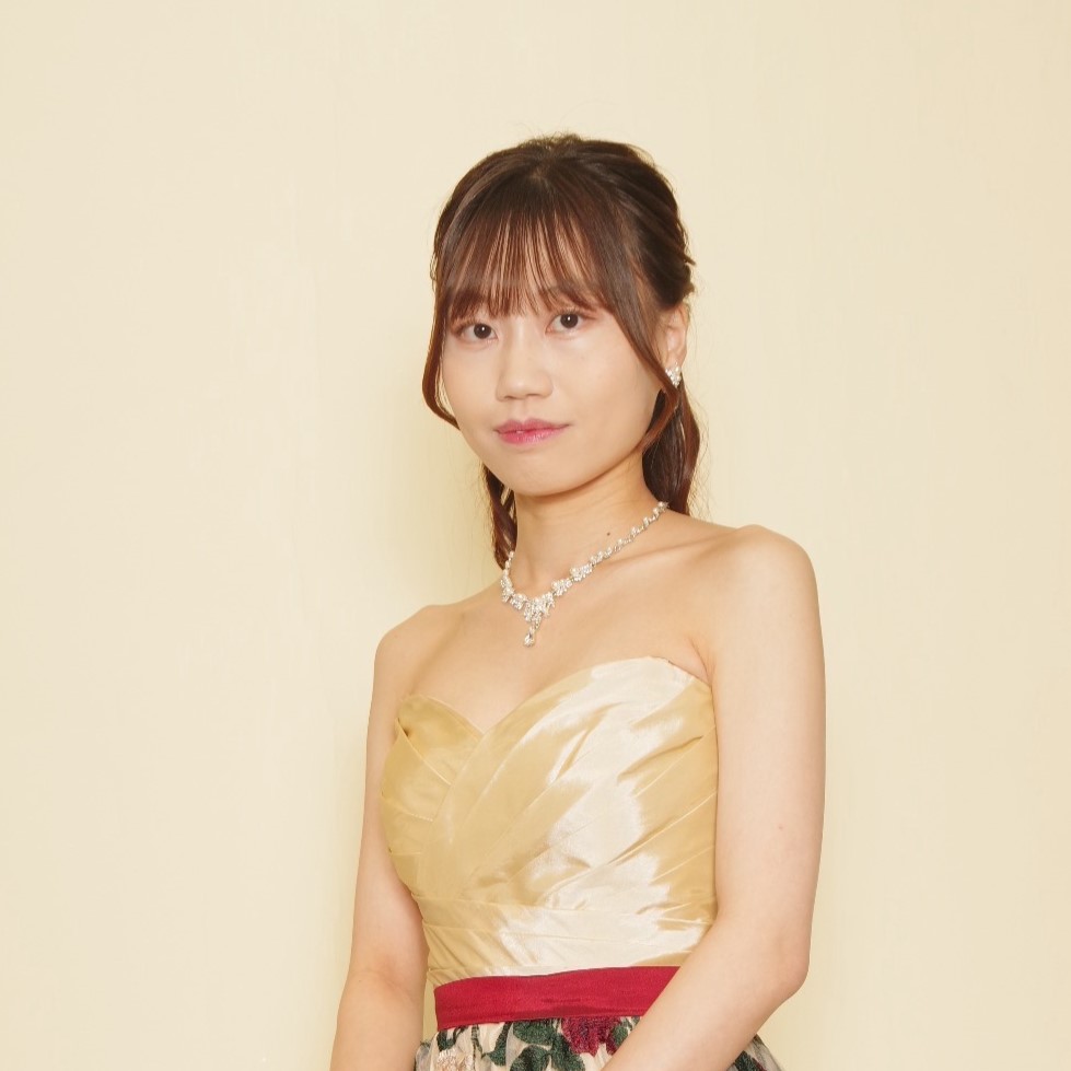 茨木　梨花（いばらき　りか）