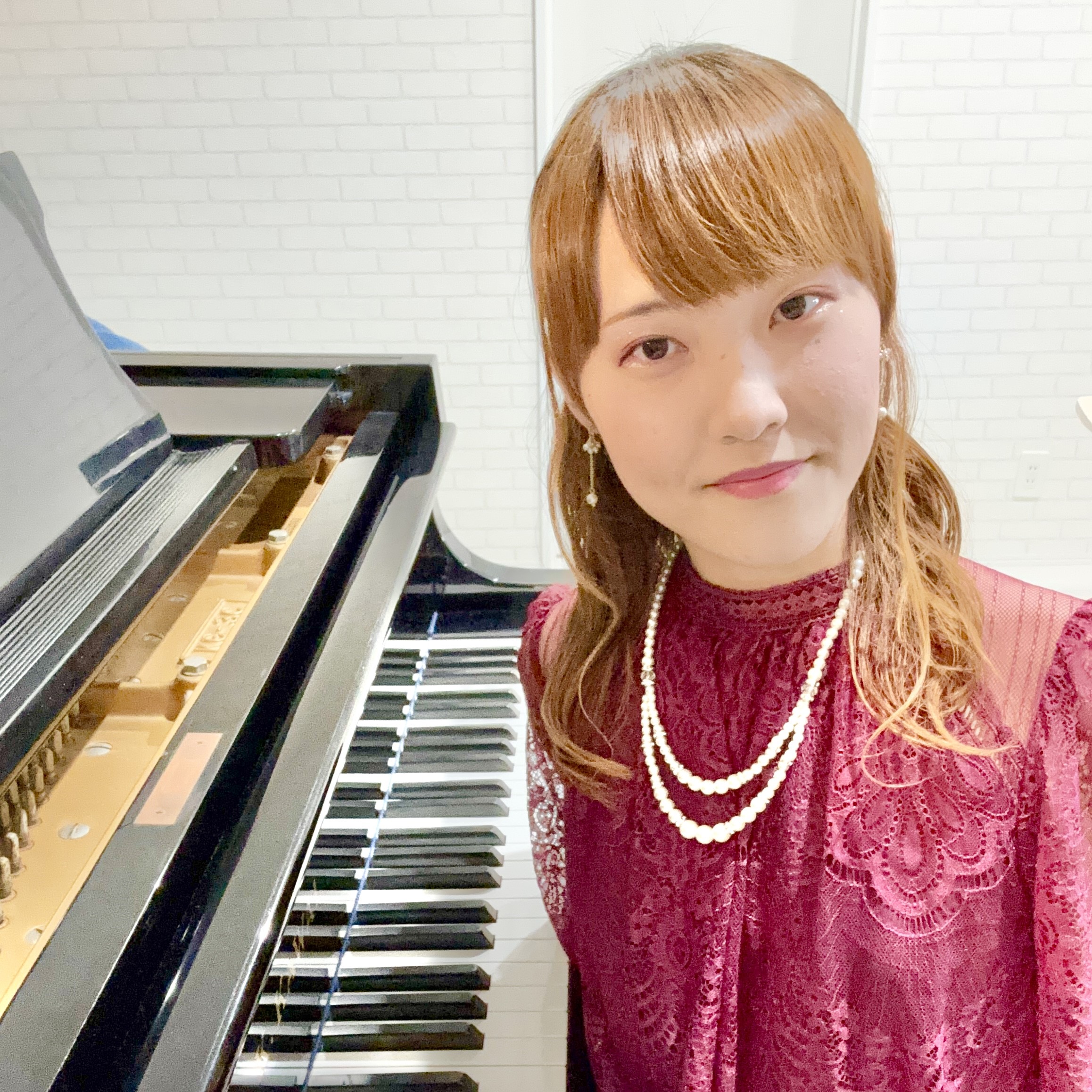 伊東　菜子（いとう　なのこ）