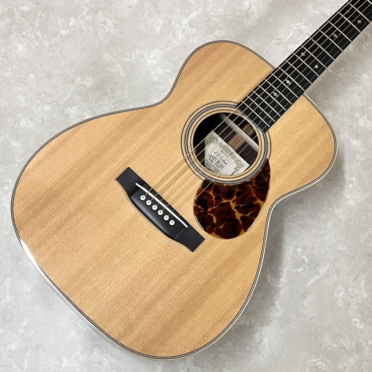 ASTURIASE.C. CUSTOM
