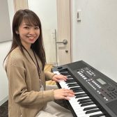 【はじめてのキーボードサロン】インストラクター紹介：鈴木あゆみ　個人レッスン・大人のための予約制教室