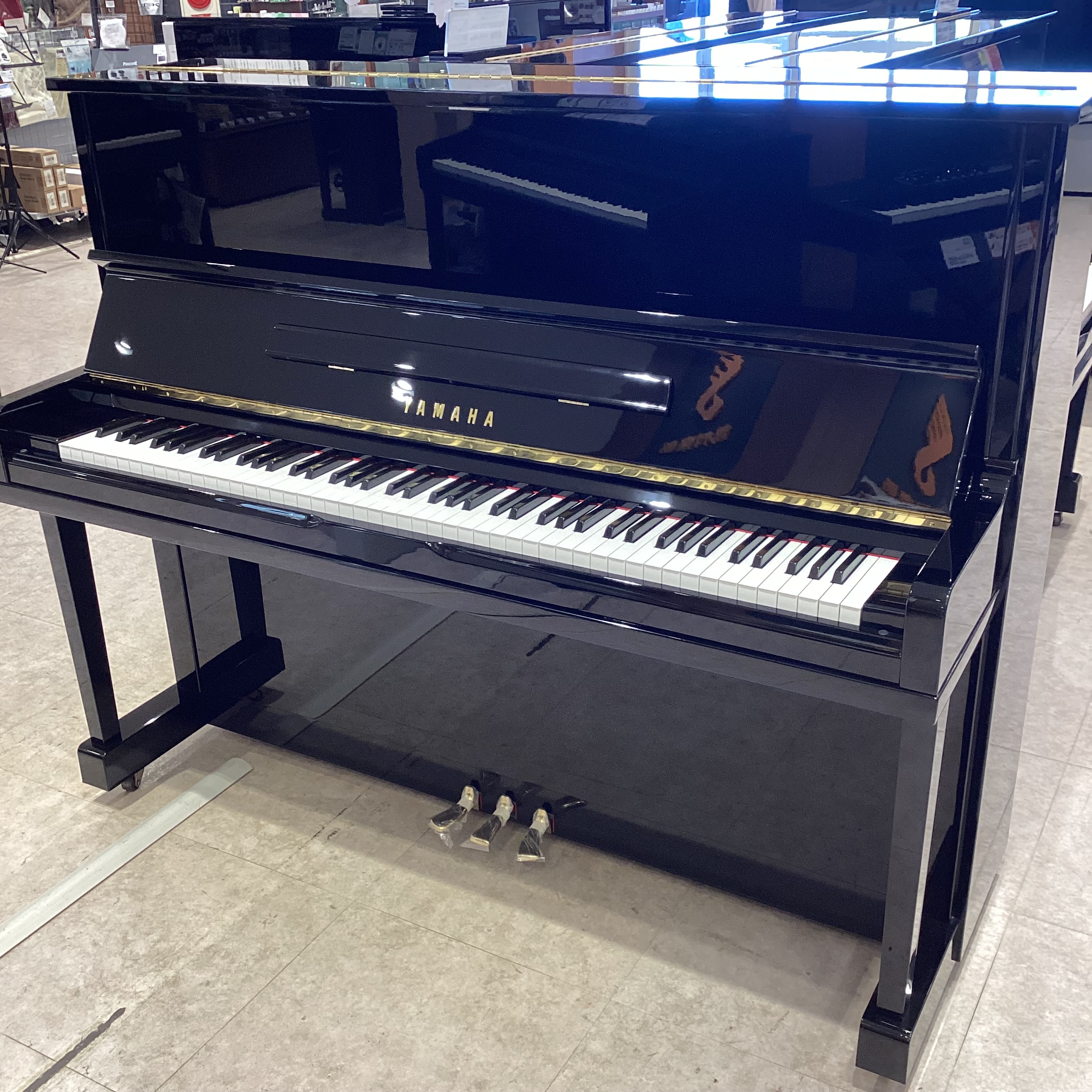 中古アップライトピアノ　※期間限定展示YAMAHA　U10A(1993年製造)