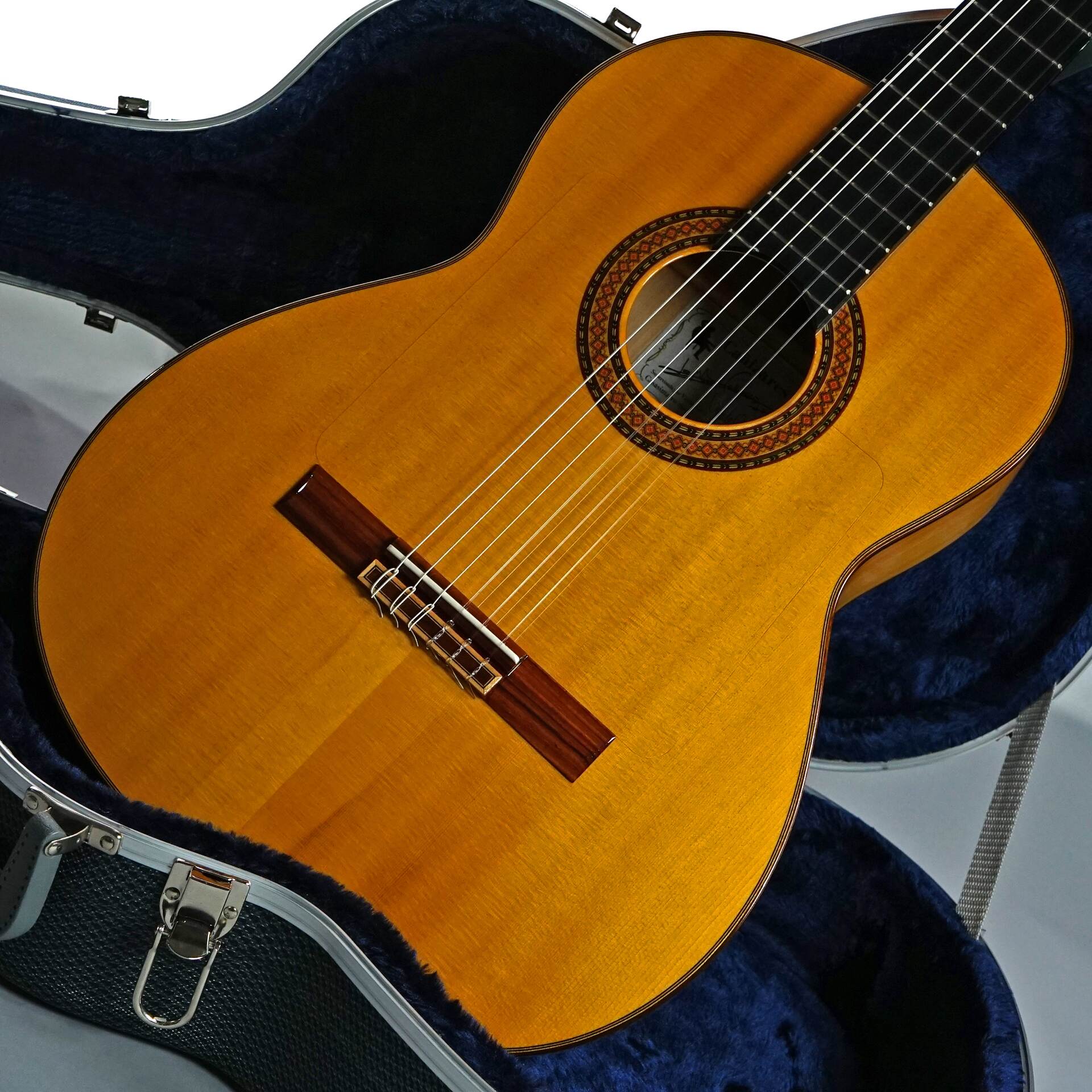 Vicente CarrilloCV-ES-2 中古